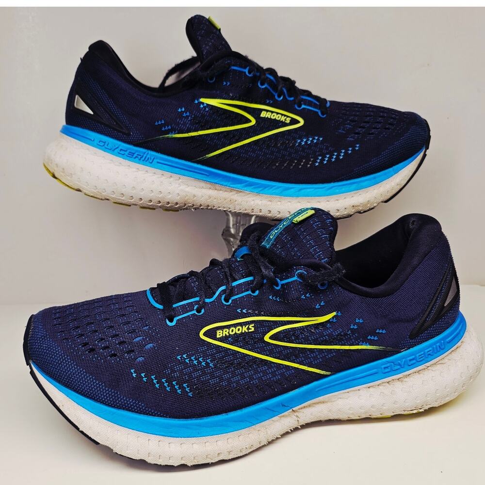 Brooks Men 11.5 Comfy footwear//